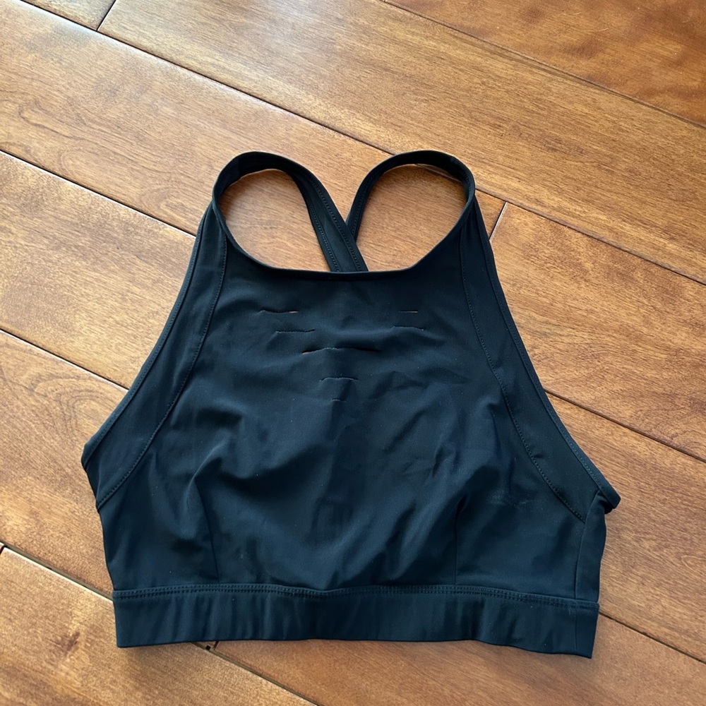ALO Ripped Warrior Sports Bra — Black